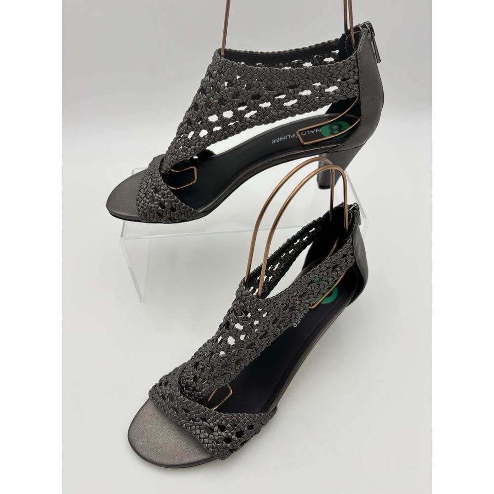 Donald Pliner Verona 2 Heels Sandals Pewter Grey Leather Size 8 M Basketweave